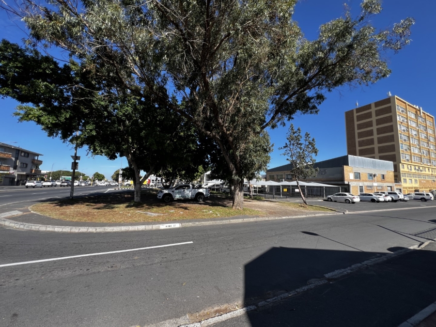 Commercial Property for Sale in Parow East Western Cape